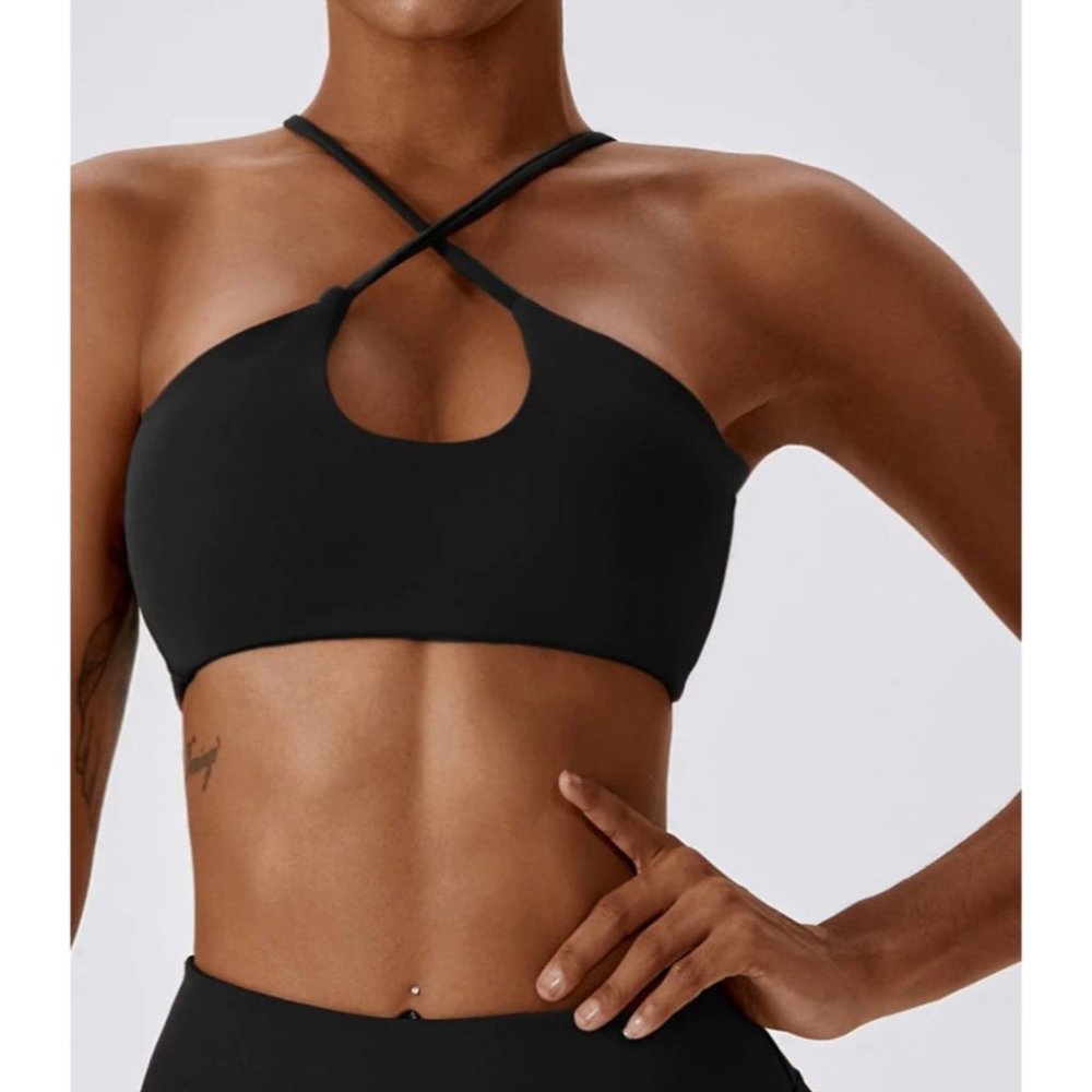 NEW BLACK SKY LUX APPAREL SPORTS BRA CROSS FRONT SIZE LARGE